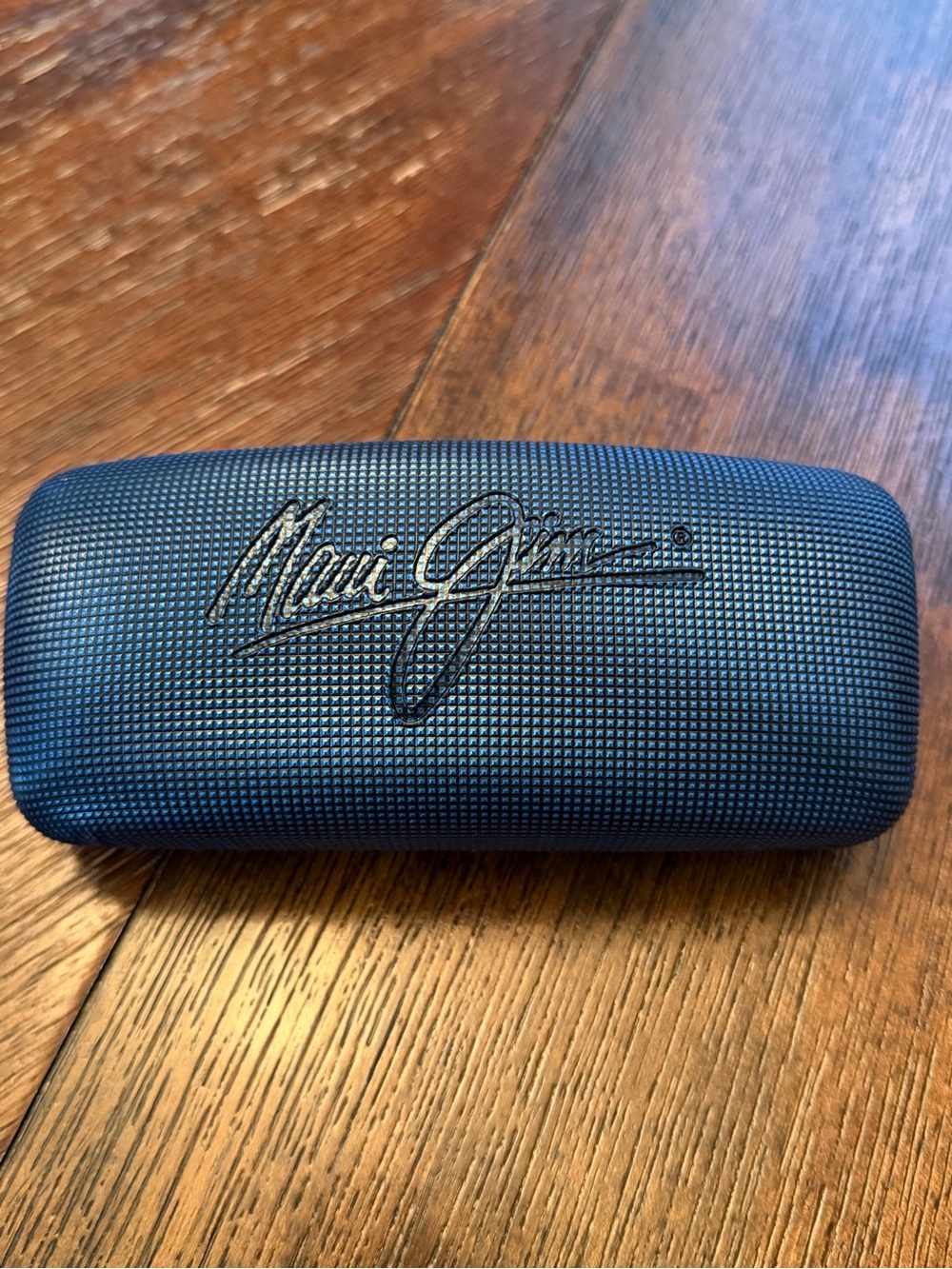 Maui Jim Sunglasses Hard Case Navy Blue Textured Clamshell